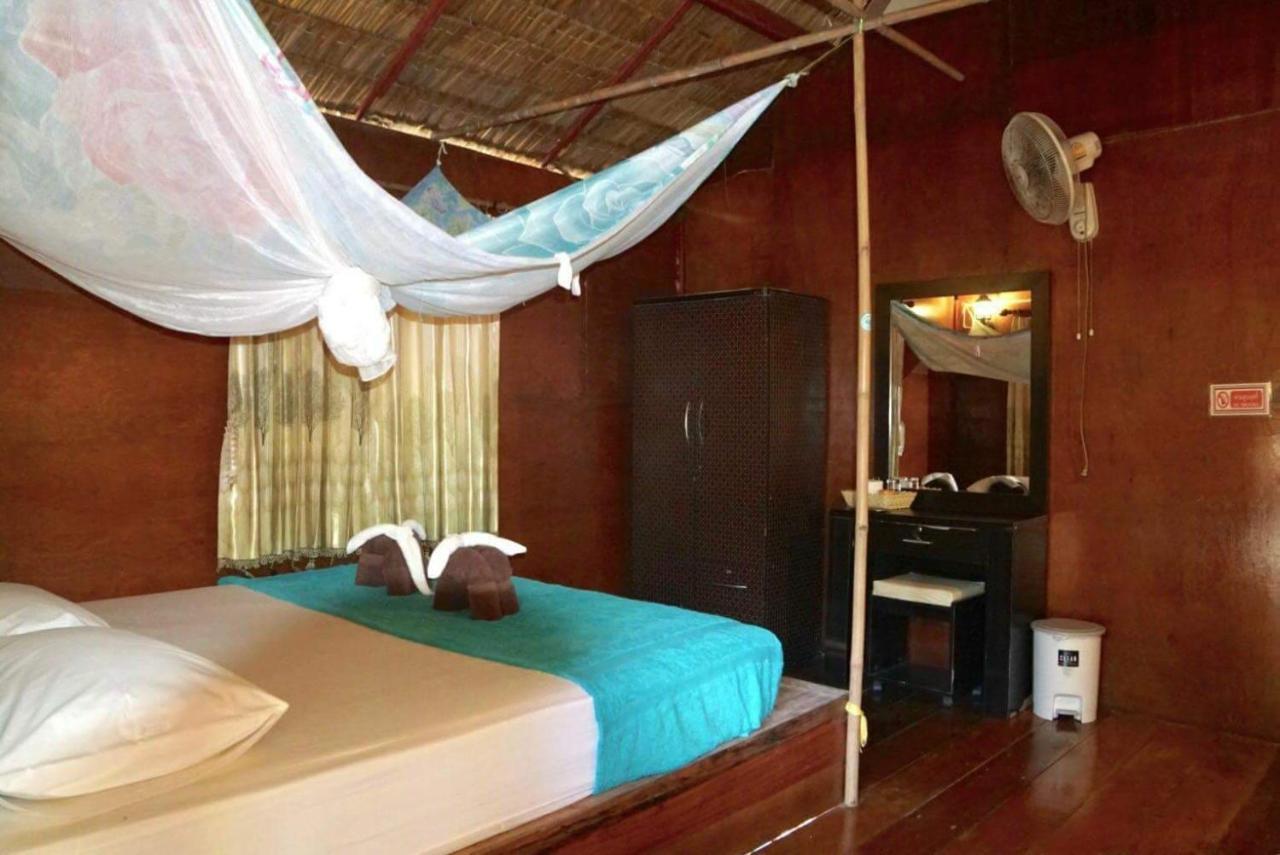 Smile Sunset Resort Koh Lipe Esterno foto